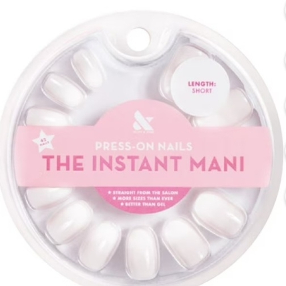 Olive and June Press-On Nails, Gradient Effect